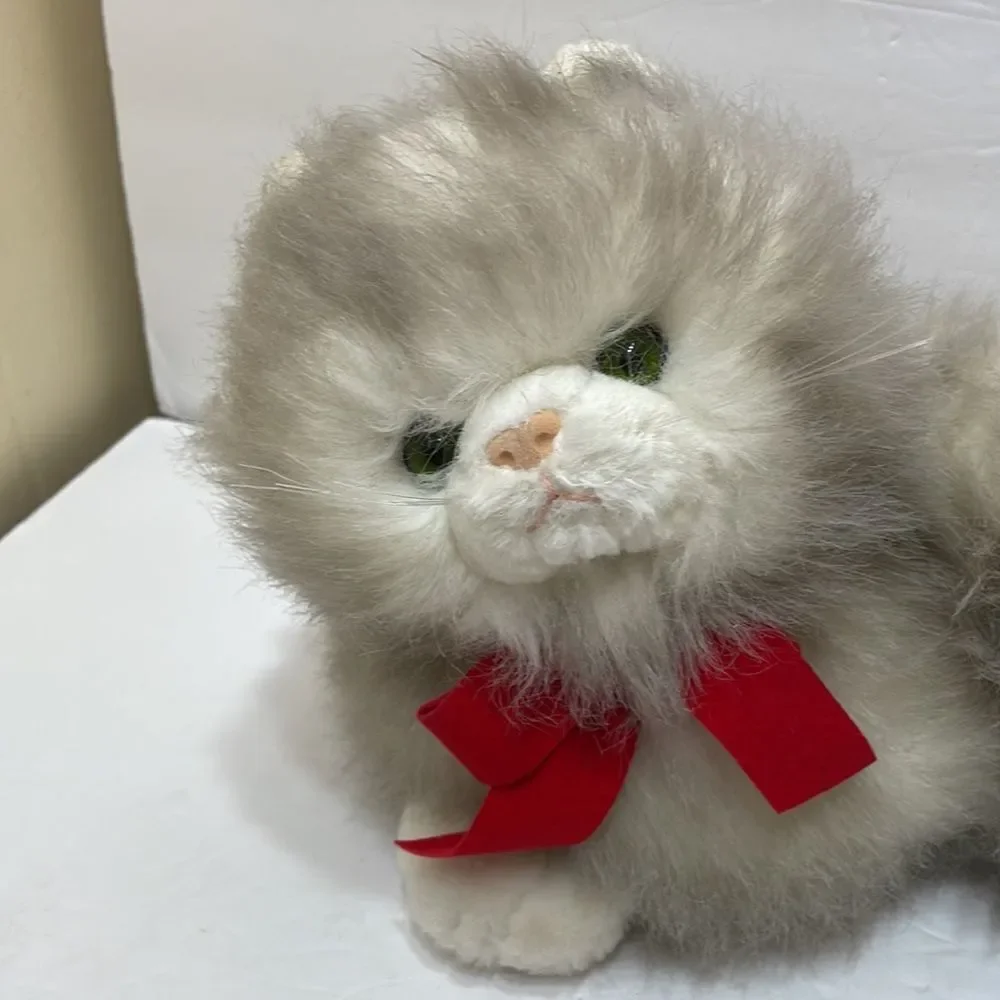 VINTAGE RUSS NIKKI GRAY PLUSH CAT WITH GREEN EYES‎